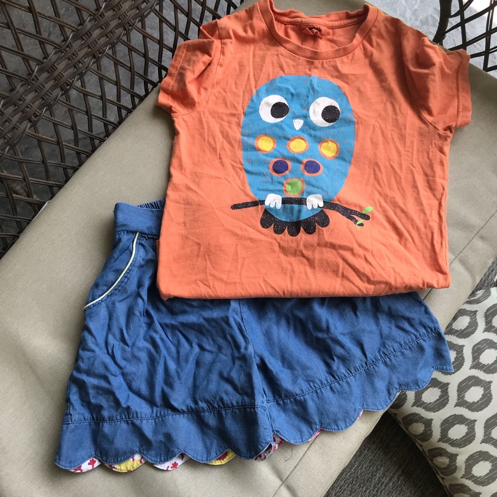 Mini Boden and Matilda Jane shorts and tee outfit